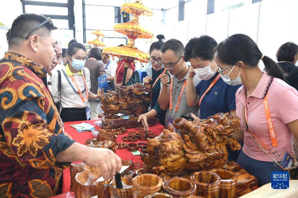 大圣闹海捕鱼游戏中心